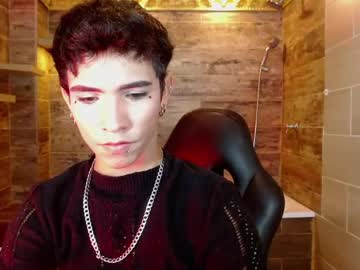 zeus_pire naked men live cam show